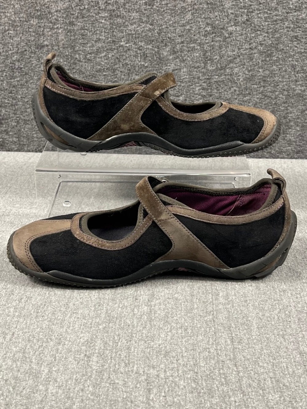 Merrell Circuit Mary Jane Shoes 9 Suede Ortholite Trail Outdoor Hiking Utility
